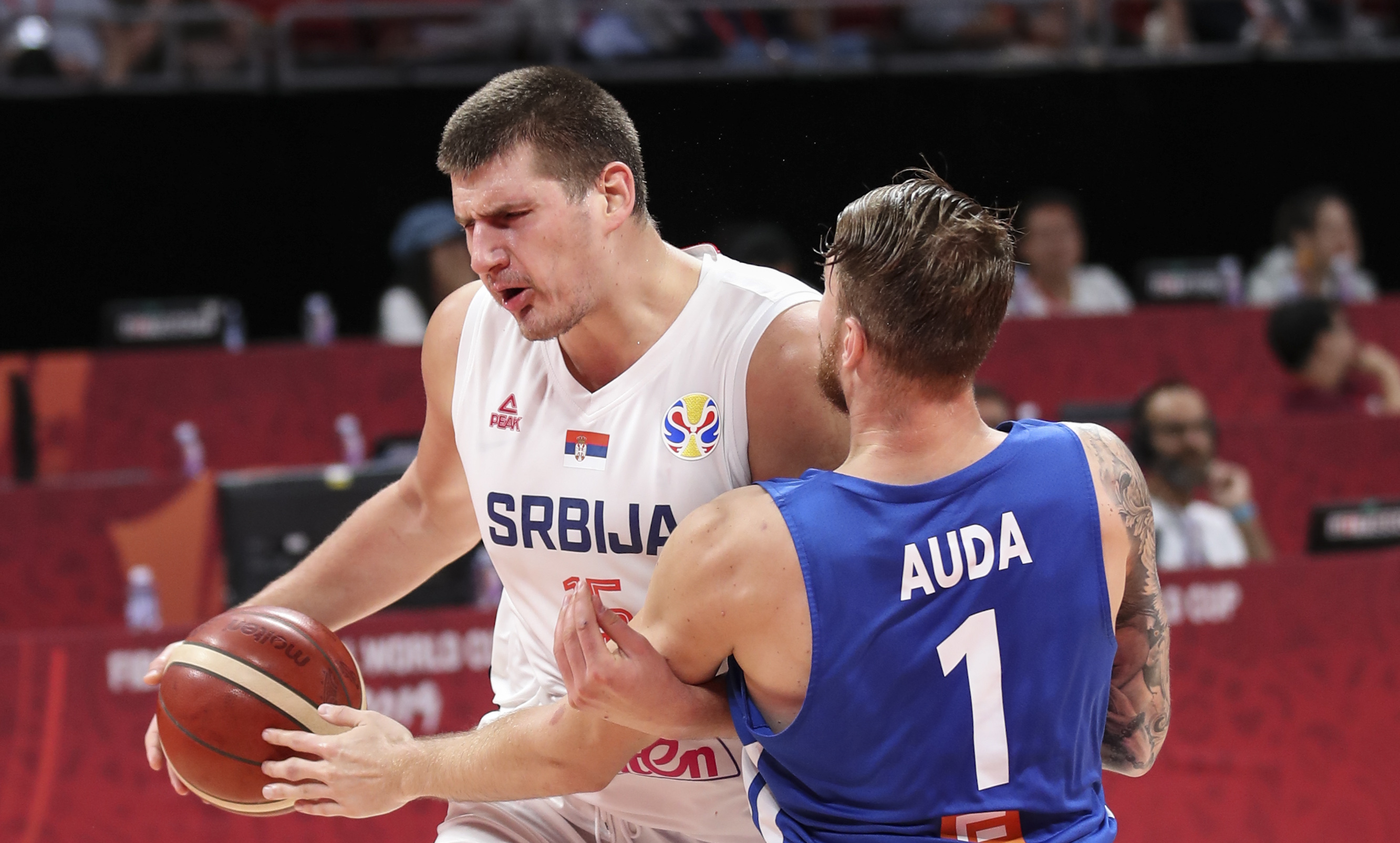 开云体育app下载-关于塞尔维亚队在场上遭受重创，寻求突破口的信息