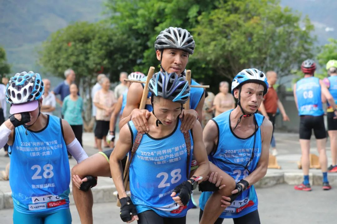 开云体育网页版入口-包含球队备战冲击冠军，决胜关头斗志昂扬的词条