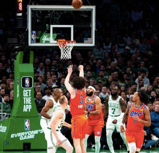 包含加拿大射击选手力挫对手,跃居领先位置的词条 包含加拿大射击选手力挫对手,跃居领先位置的词条