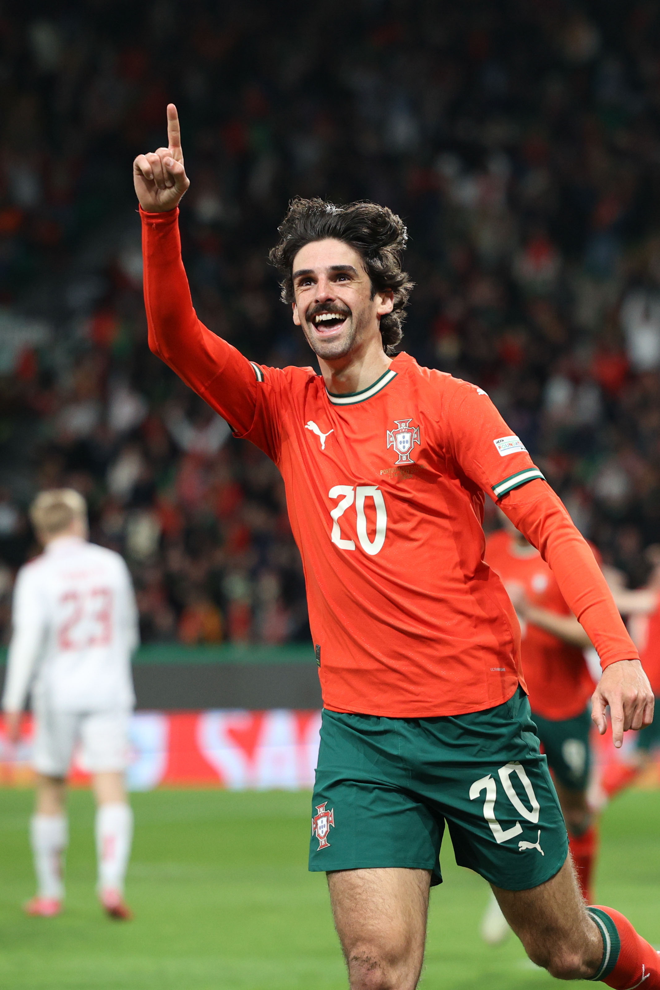 葡萄牙队豪取胜利,晋级前景看好的简单介绍 葡萄牙队豪取胜利,晋级前景看好的简单介绍