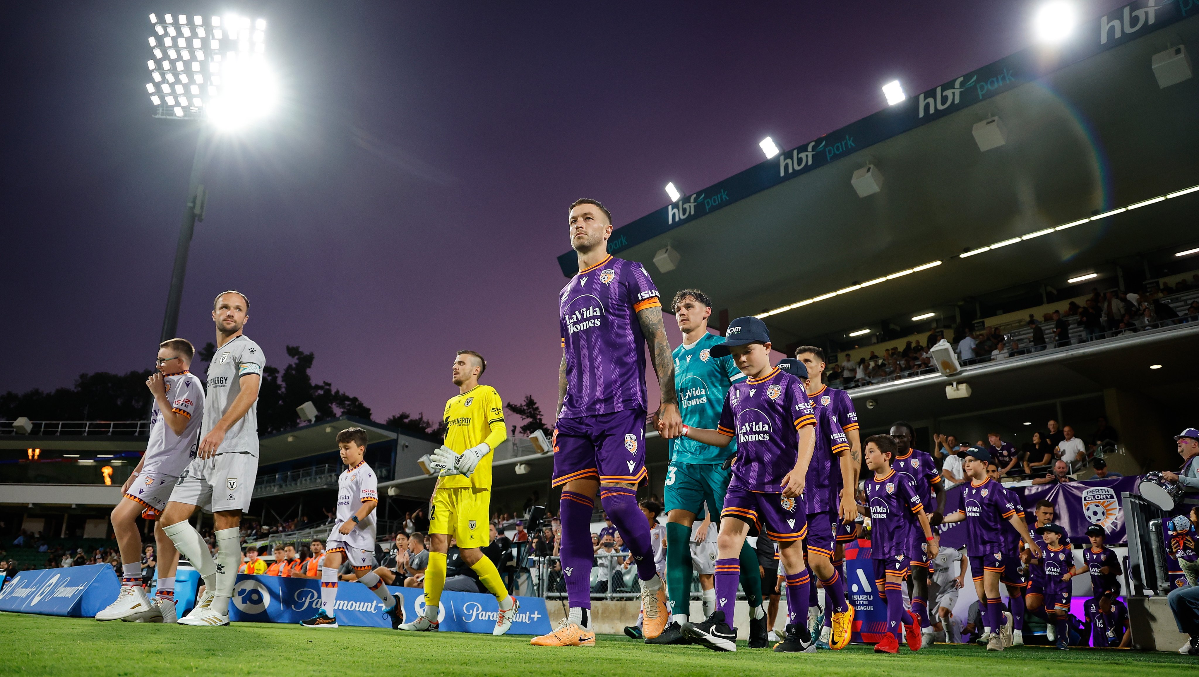 关于防守体系健全,球队失球数逐渐减少的信息 关于防守体系健全,球队失球数逐渐减少的信息