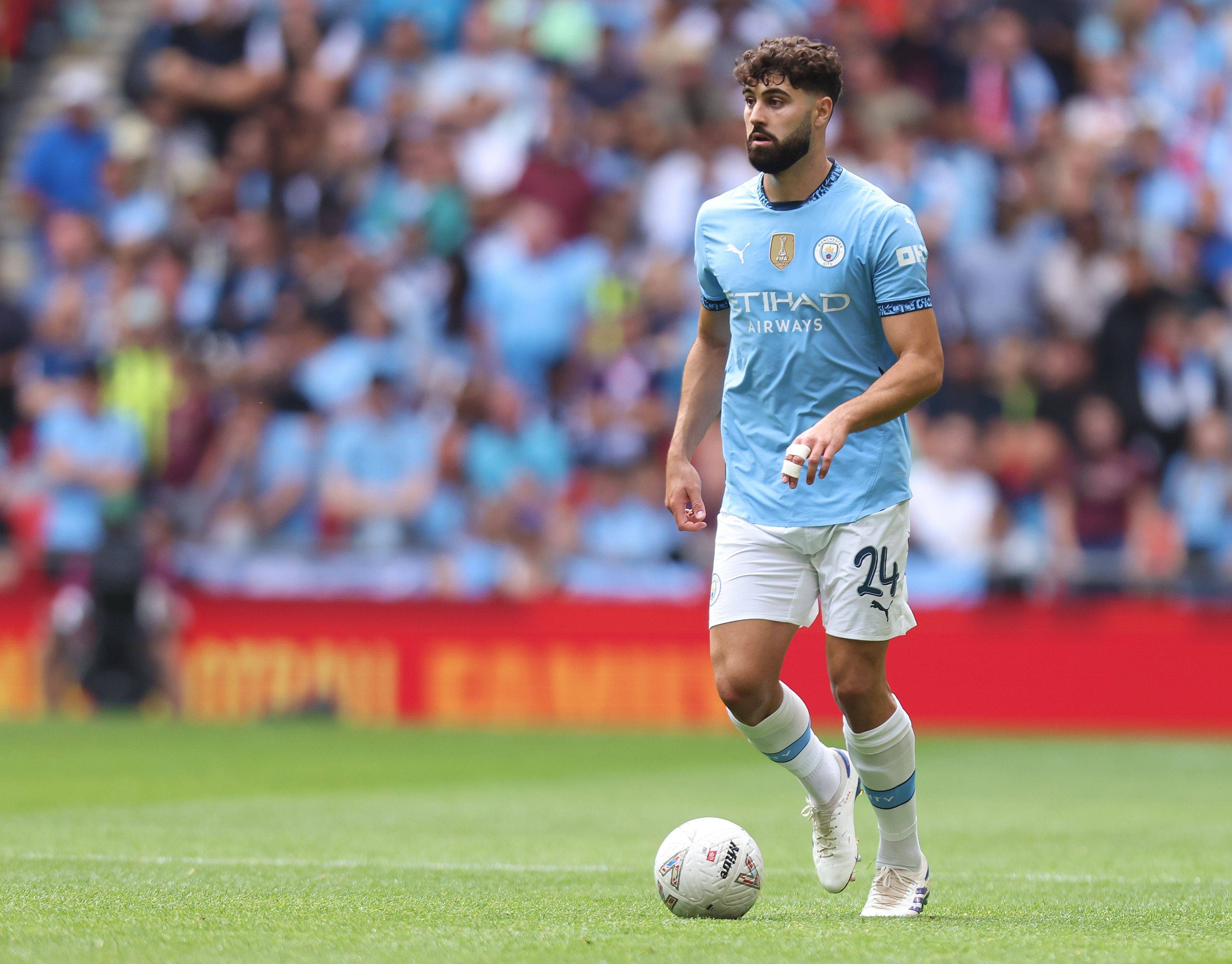 曼城主场失利,瓜帅球队连续遭遇挫折 曼城主场失利,瓜帅球队连续遭遇挫折