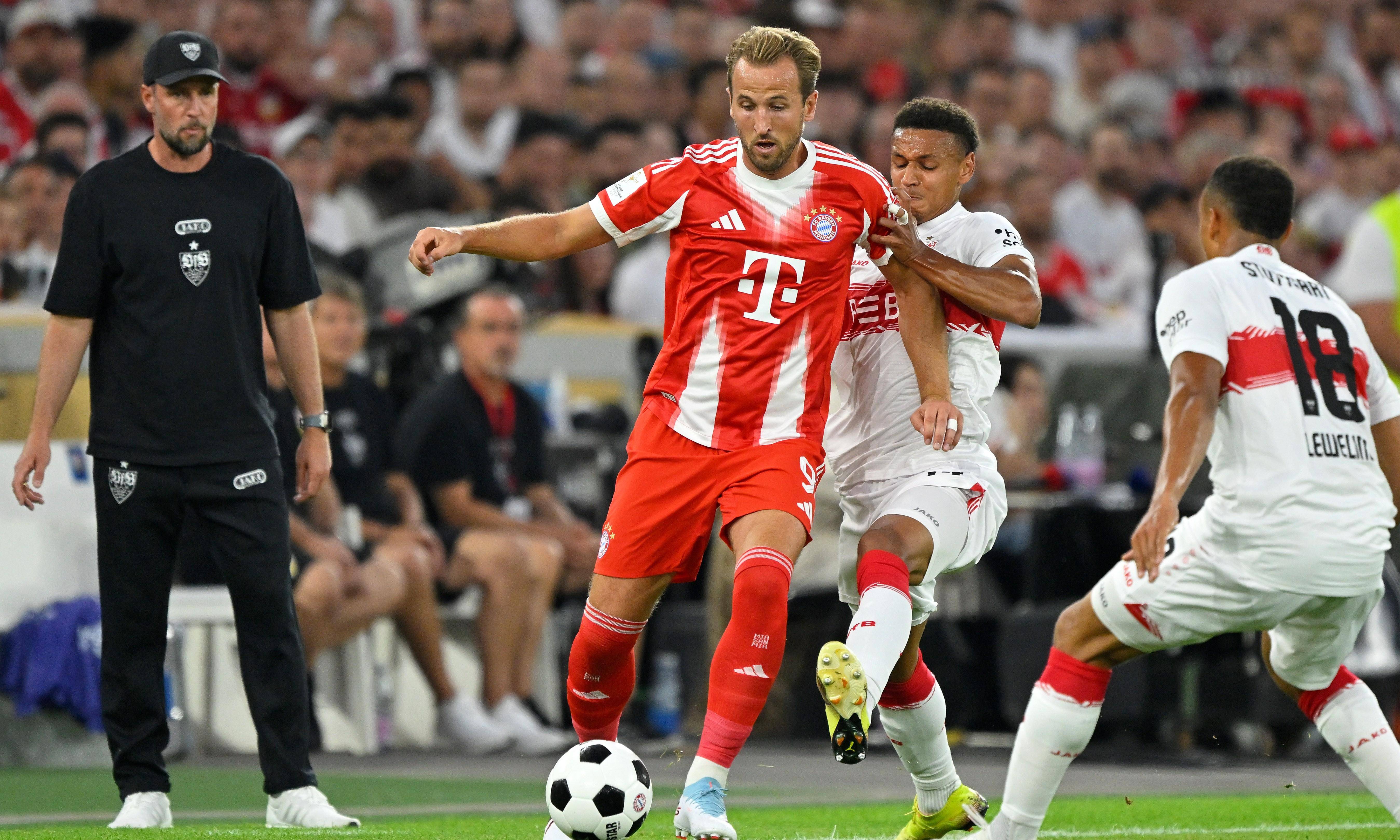 拜仁慕尼黑联赛中表现出色,欧洲赛场困扰难解 拜仁慕尼黑联赛中表现出色,欧洲赛场困扰难解