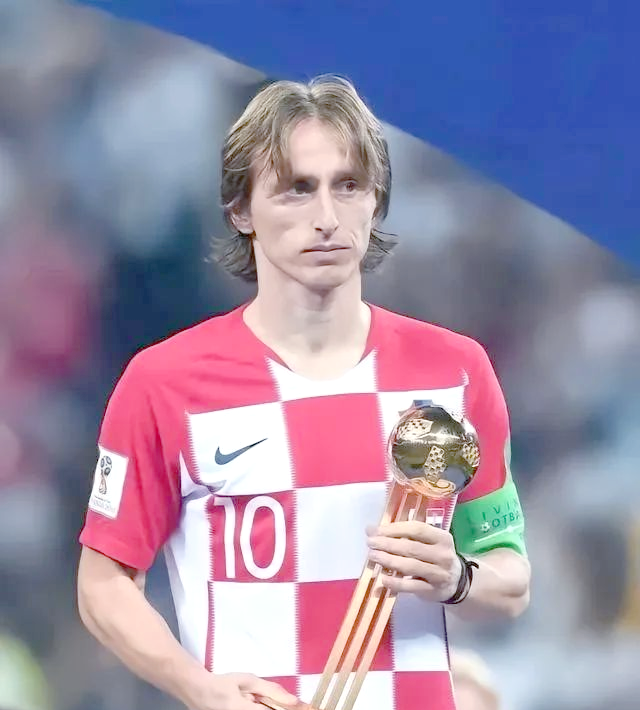 克罗地亚队终场前逆转，赢得胜利