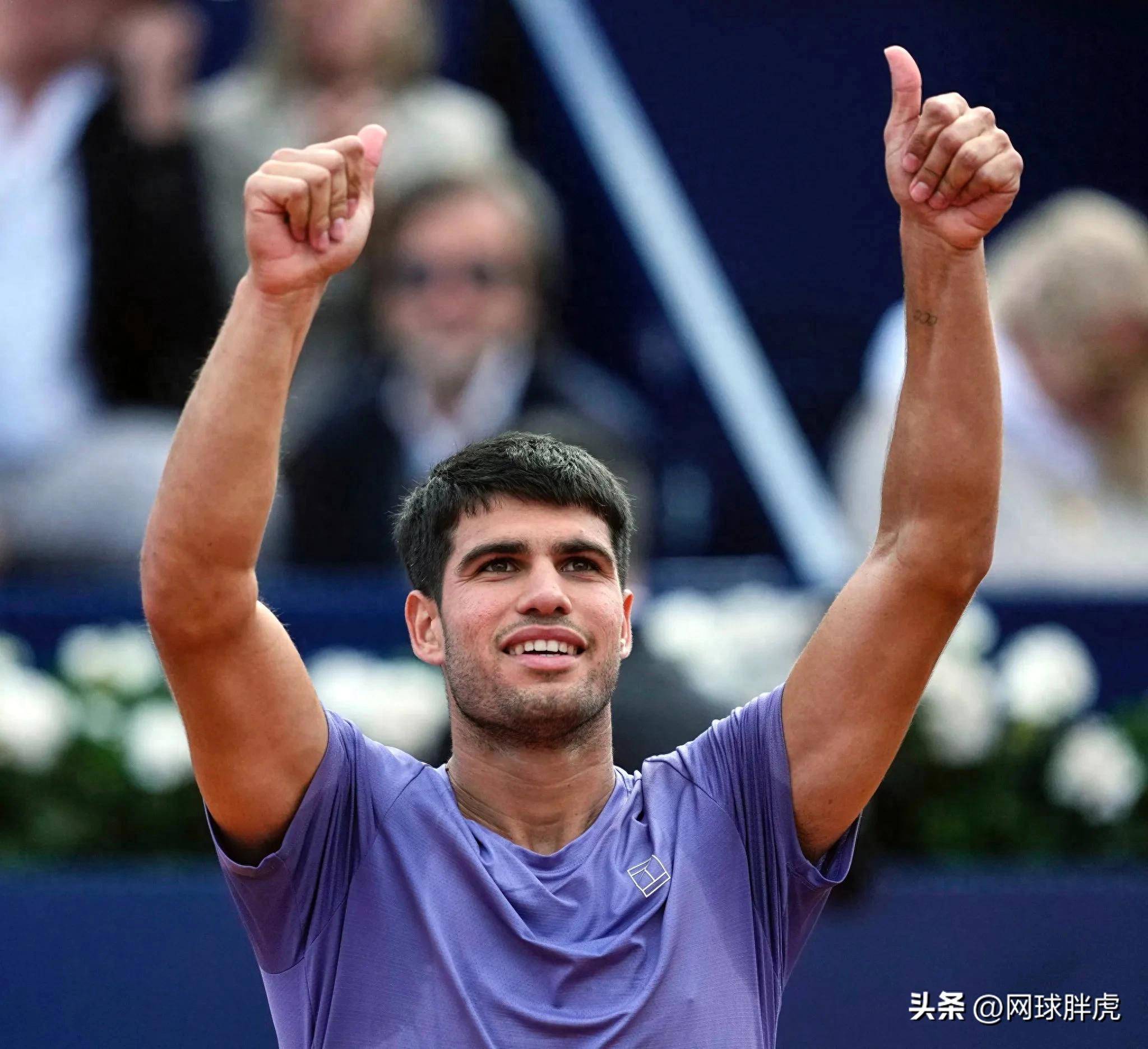 开云体育直播-球员个人表现强势，球队连胜势头正猛