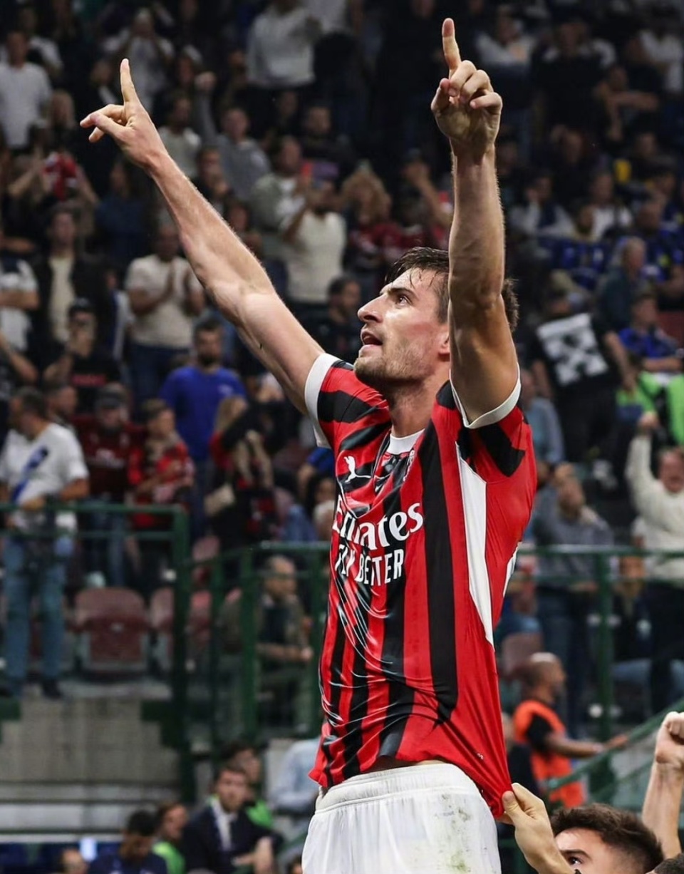 包含意大利体育新星再现神勇,夺取金牌殊荣的词条 包含意大利体育新星再现神勇,夺取金牌殊荣的词条