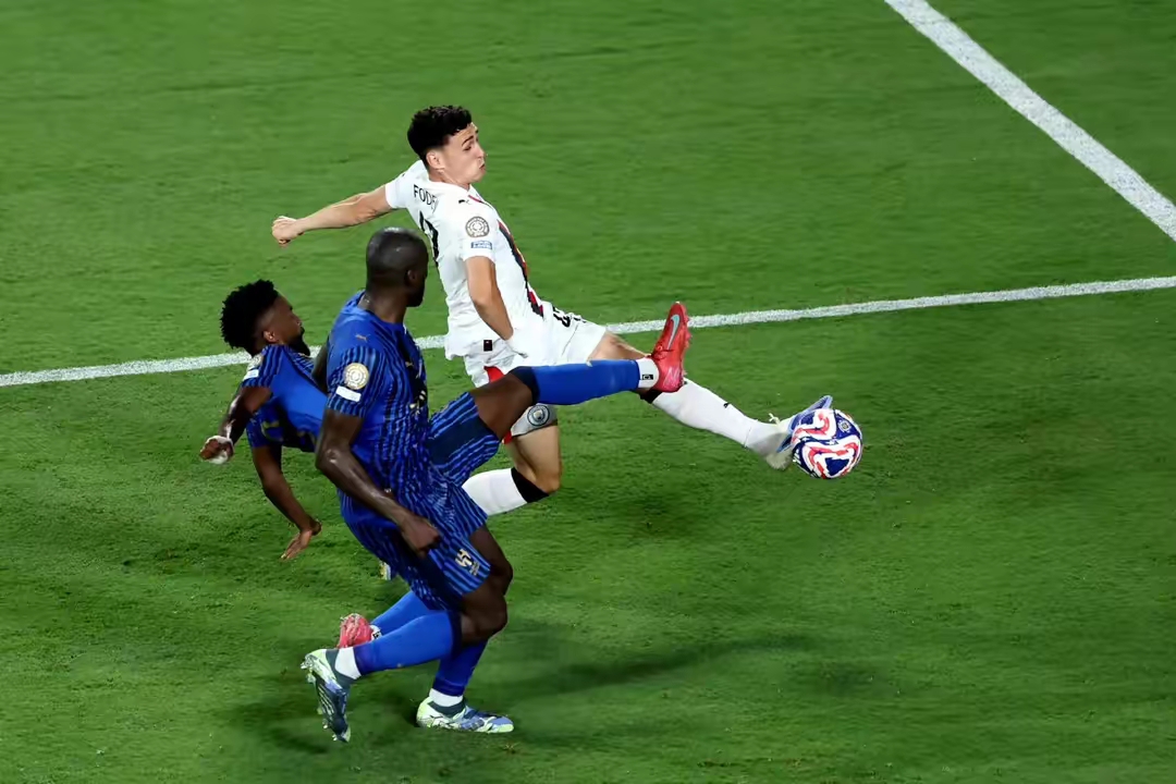 开云体育网页版入口-关于曼联曼城对簿下场，胜者晋级之门的信息